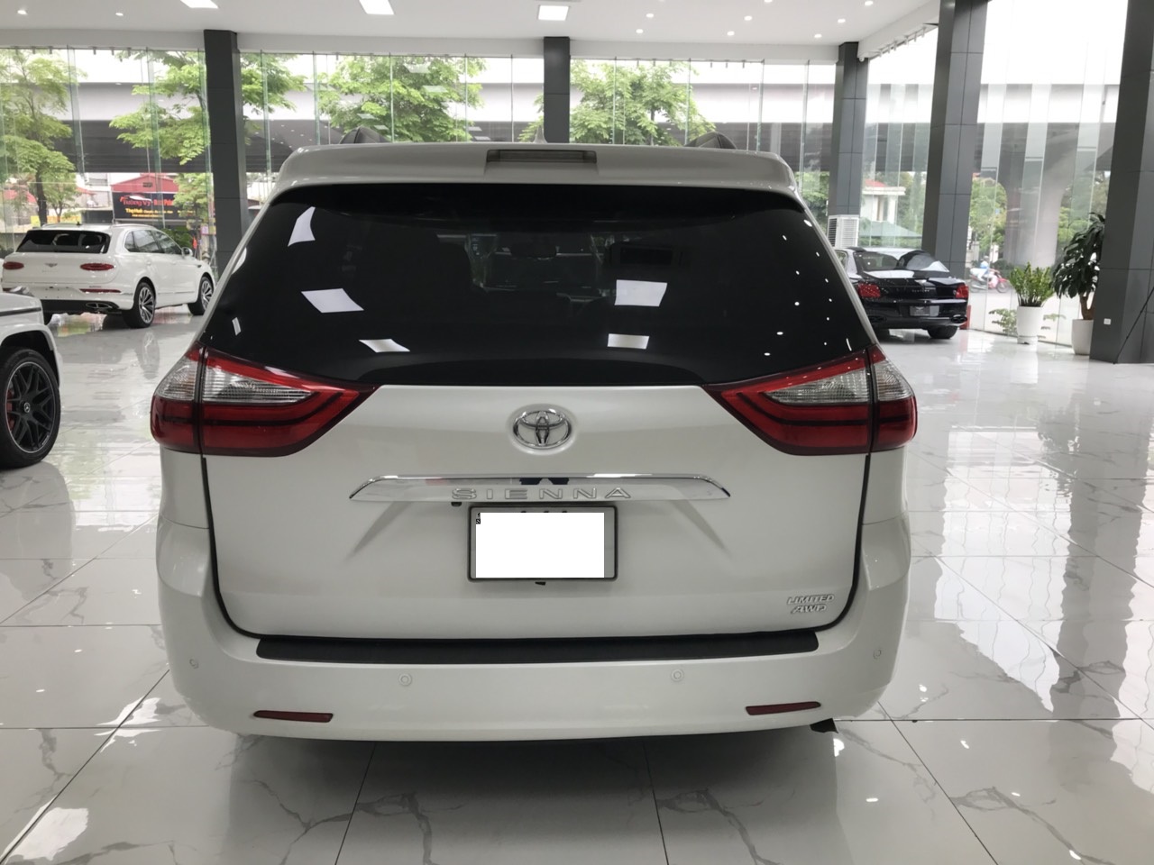 Toyota Sienna Limited 2015 - Bán chiếc Toyota Sienna Limited 3.5V6 sản xuất 2015 xuất Mỹ xe cá nhân 