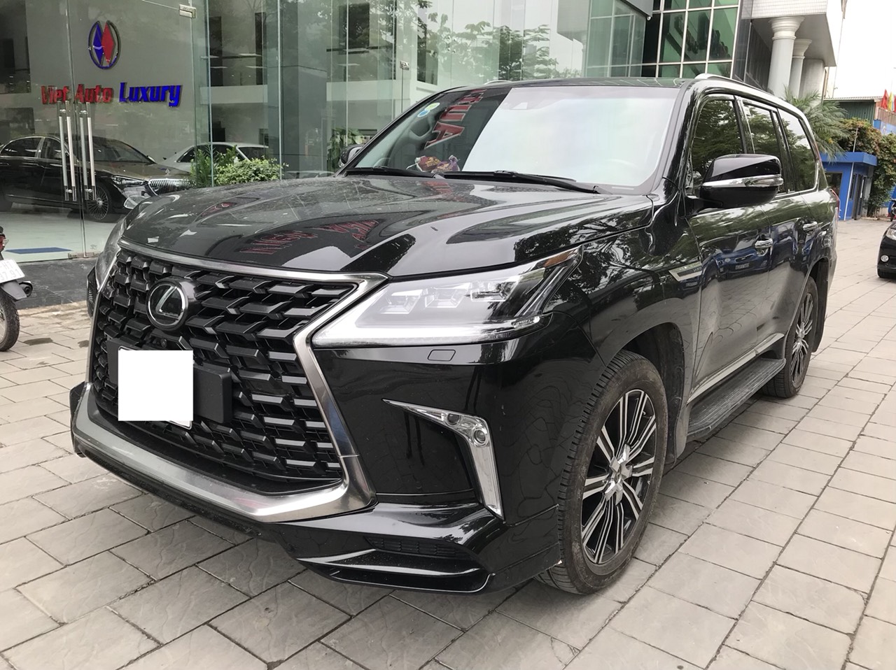 Lexus LX 570 2021