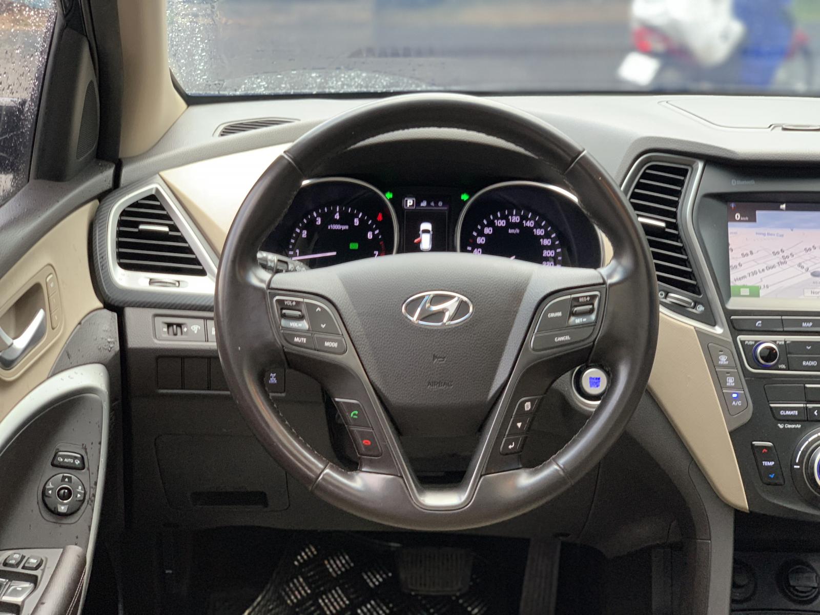 Hyundai Santafe 2cầu bản FULL xăng 12/2018 như Mới