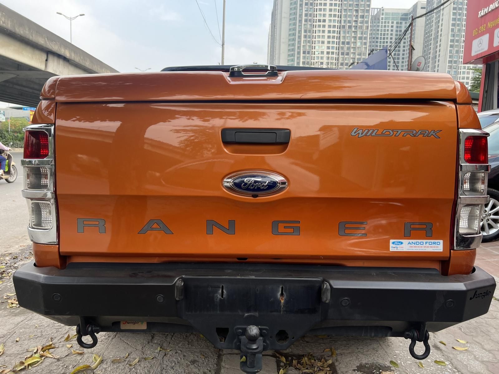 Ford Ranger 2017 - Bán xe Ford Ranger Wildtrak 3.2 4x4 AT năm sản xuất 2017, giá tốt