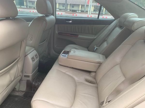 Toyota Camry 2005 - Bán xe Toyota Camry 3.0V sản xuất 2005, giá 275tr