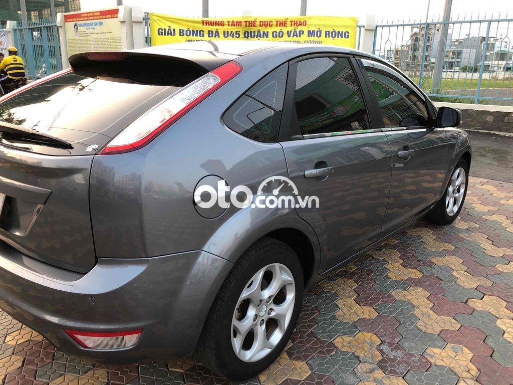 Ford Focus 2009 - Bán Ford Focus sản xuất năm 2009, màu xám, nhập khẩu  