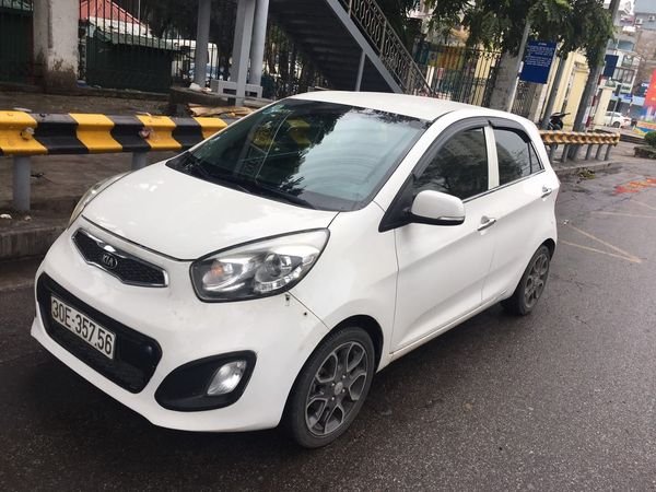 Kia Picanto 2014 - Bán Kia Picanto sản xuất 2014, màu trắng, nhập khẩu