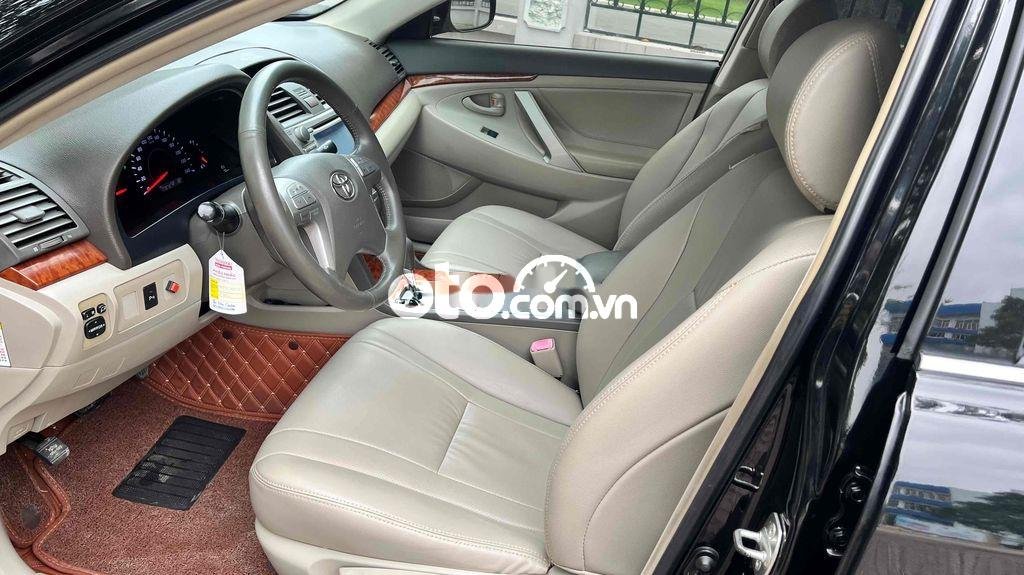 Toyota Camry 2009 - Cần bán Toyota Camry sản xuất 2009, màu đen, giá 450tr