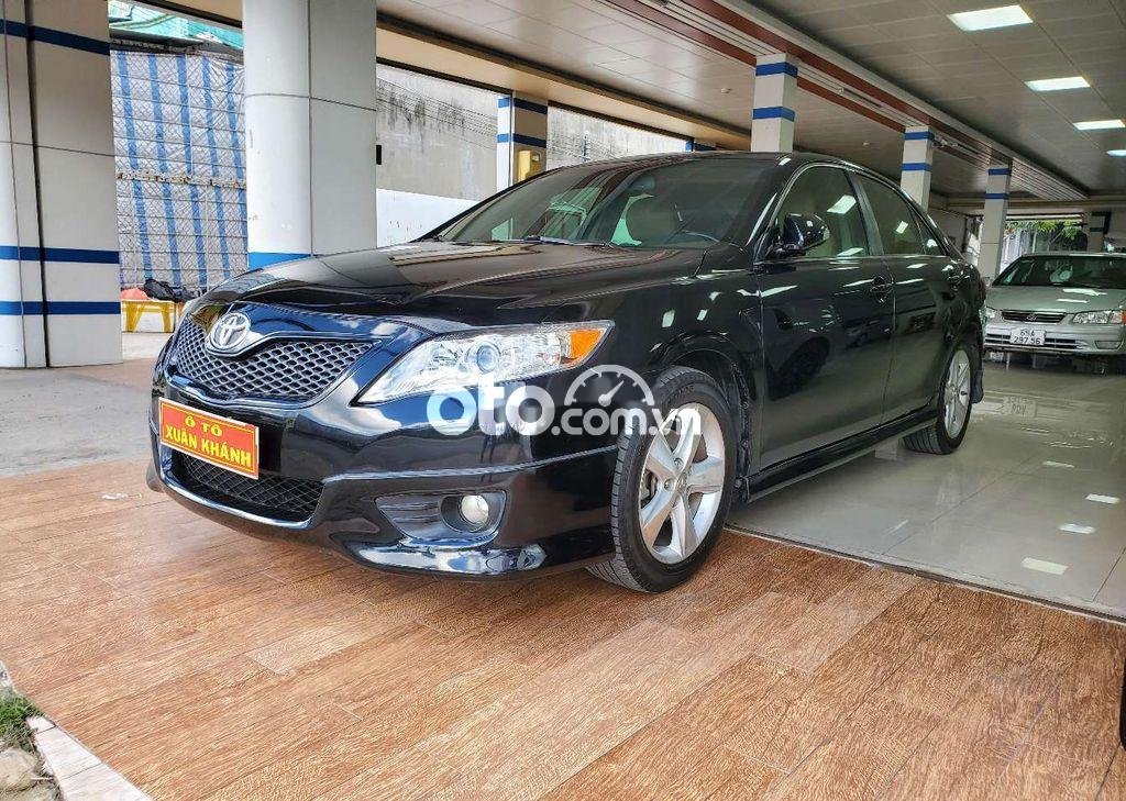 Toyota Camry 2010 - Bán xe Toyota Camry năm sản xuất 2010, màu đen, xe nhập