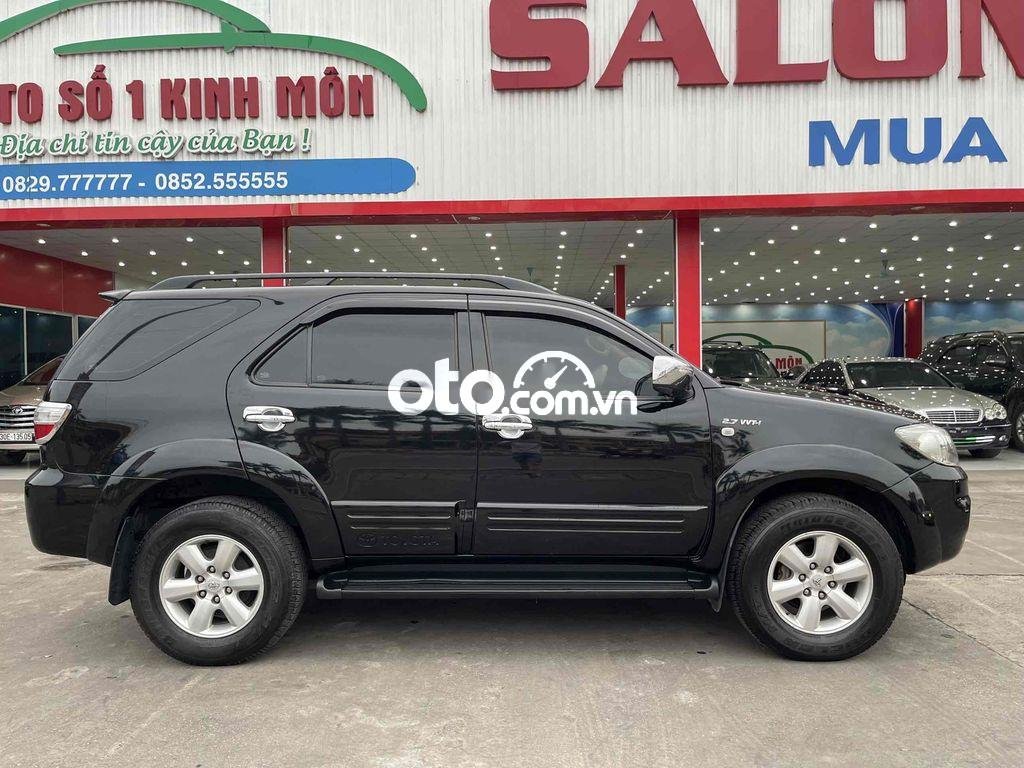 Toyota Fortuner 2009 - Bán Toyota Fortuner 2.7V 4x2AT năm sản xuất 2009 số tự động