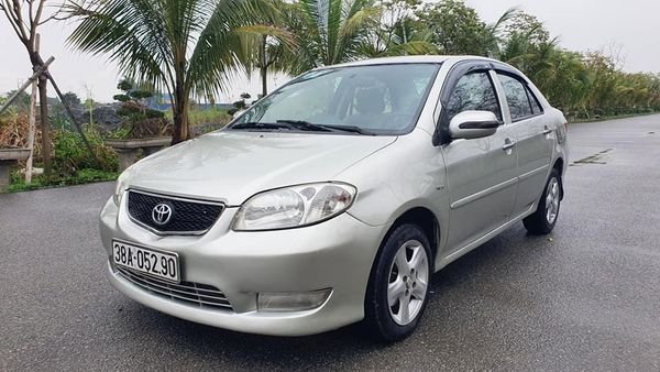 Toyota Vios 2005 - Bán Toyota Vios sản xuất 2005 số sàn, giá 135tr