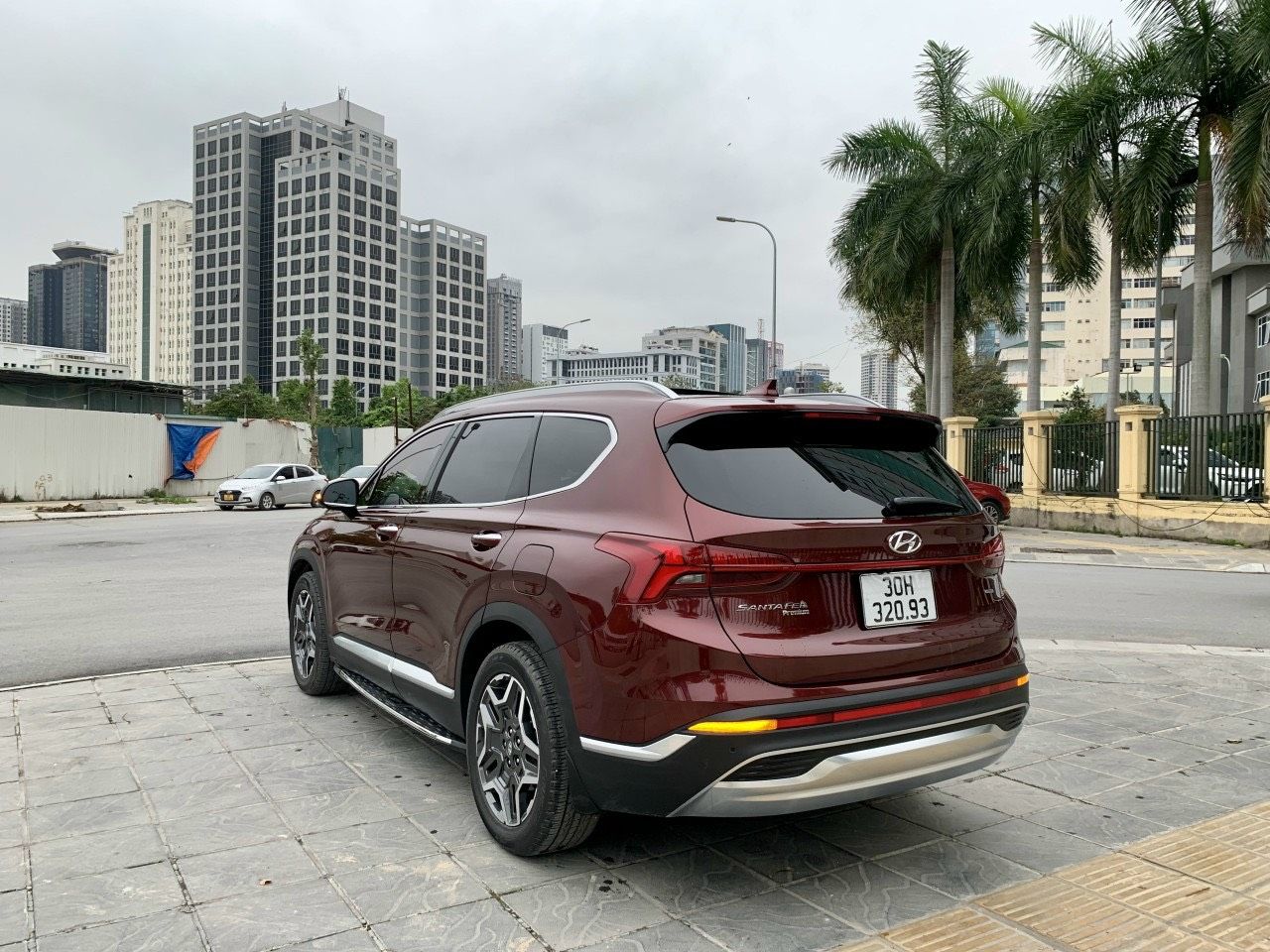 Hyundai Santa Fe 2021 - Bán Hyundai Santa Fe 2.2L AT 4WD Premium năm sản xuất 2021