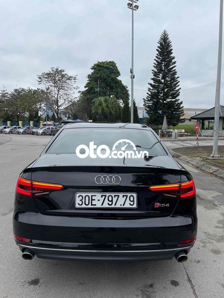 Audi A4 2016 - Bán Audi A4 2.0 sản xuất 2016, màu đen, nhập khẩu nguyên chiếc