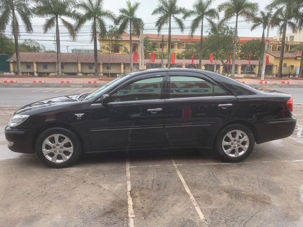 Toyota Camry 2005 - Bán xe Toyota Camry 3.0V sản xuất 2005, giá 275tr