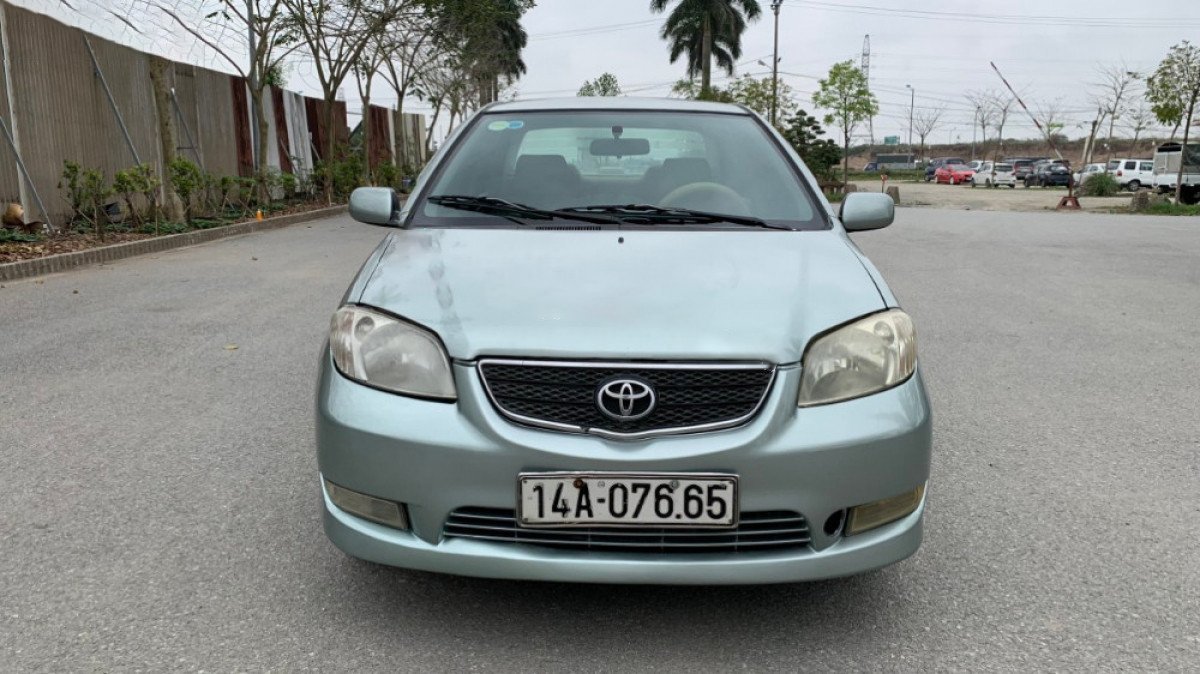 Toyota Vios 2005 - Cần bán lại xe Toyota Vios sản xuất 2005, màu xanh lam số sàn giá cạnh tranh