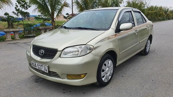 Toyota Vios 2005 - Cần bán xe Toyota Vios sản xuất năm 2005 số sàn, 135 triệu