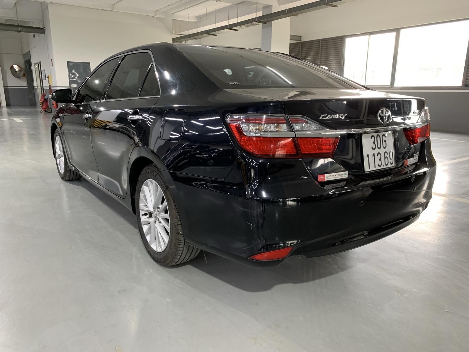 Toyota Camry 2018 - Xe Toyota Camry 2.0E đời 2018, chính hãng, giá 820tr