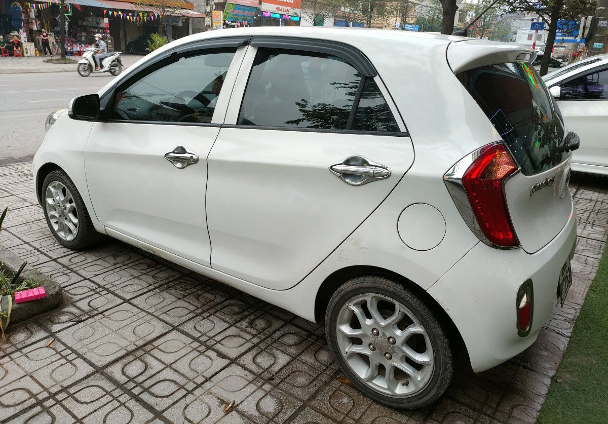 Kia Picanto 2013 - Cần bán lại xe Kia Picanto S 1.25MT năm sản xuất 2013, màu trắng còn mới