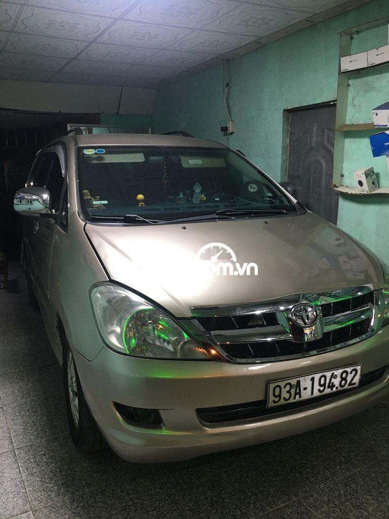 Toyota Innova 2006 - Bán Toyota Innova 2.0G năm 2006, xe nhập xe gia đình