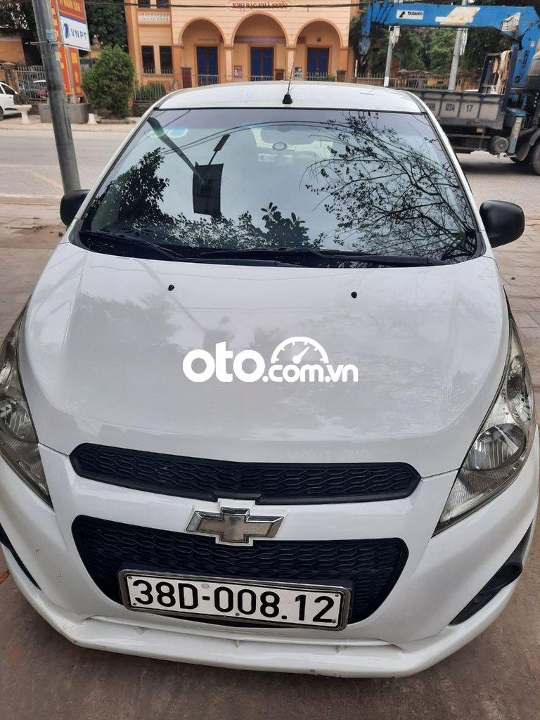 Chevrolet Spark 2013 - Cần bán lại xe Chevrolet Spark sản xuất năm 2013, màu trắng 