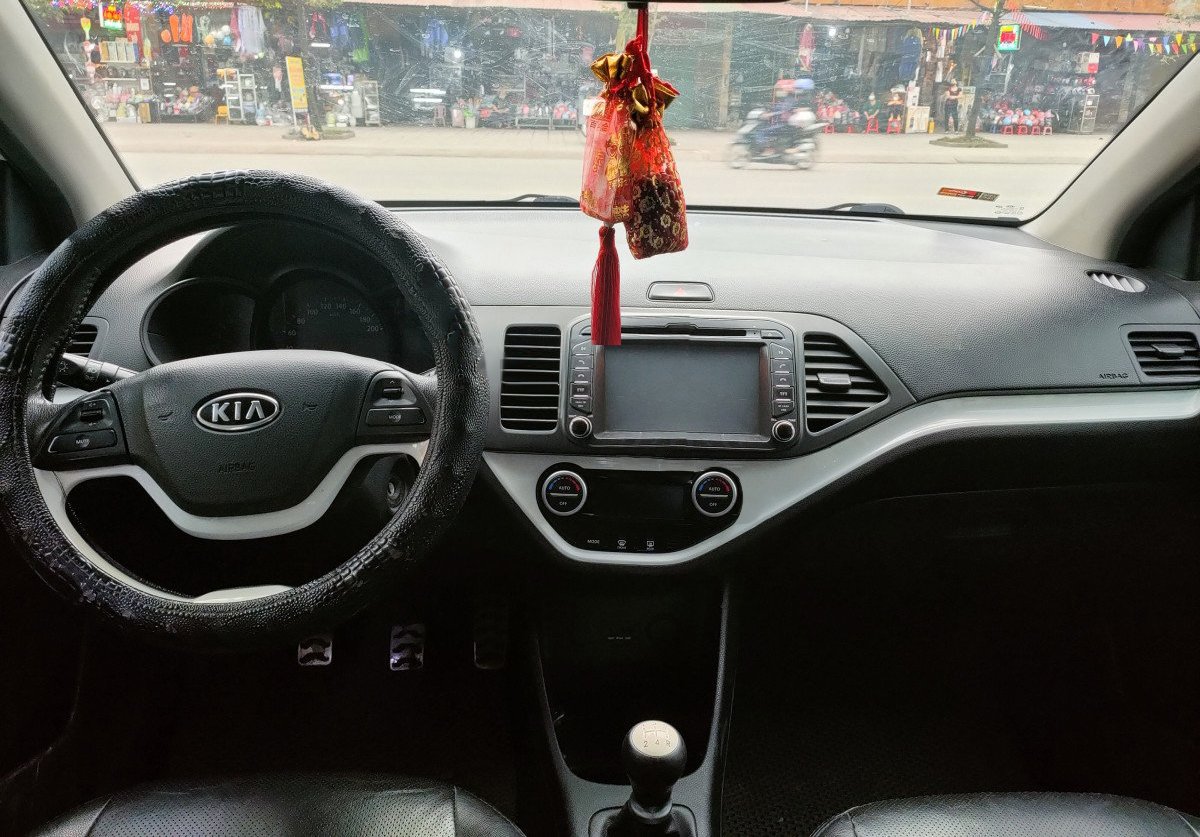 Kia Picanto 2013 - Cần bán lại xe Kia Picanto S 1.25MT năm sản xuất 2013, màu trắng còn mới