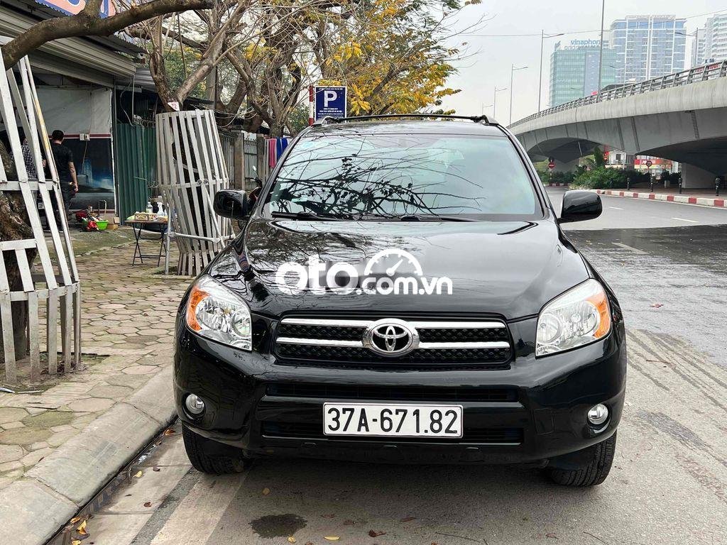 Toyota RAV4 2008 - Bán Toyota RAV4 năm sản xuất 2008, màu đen, xe nhập, 398tr