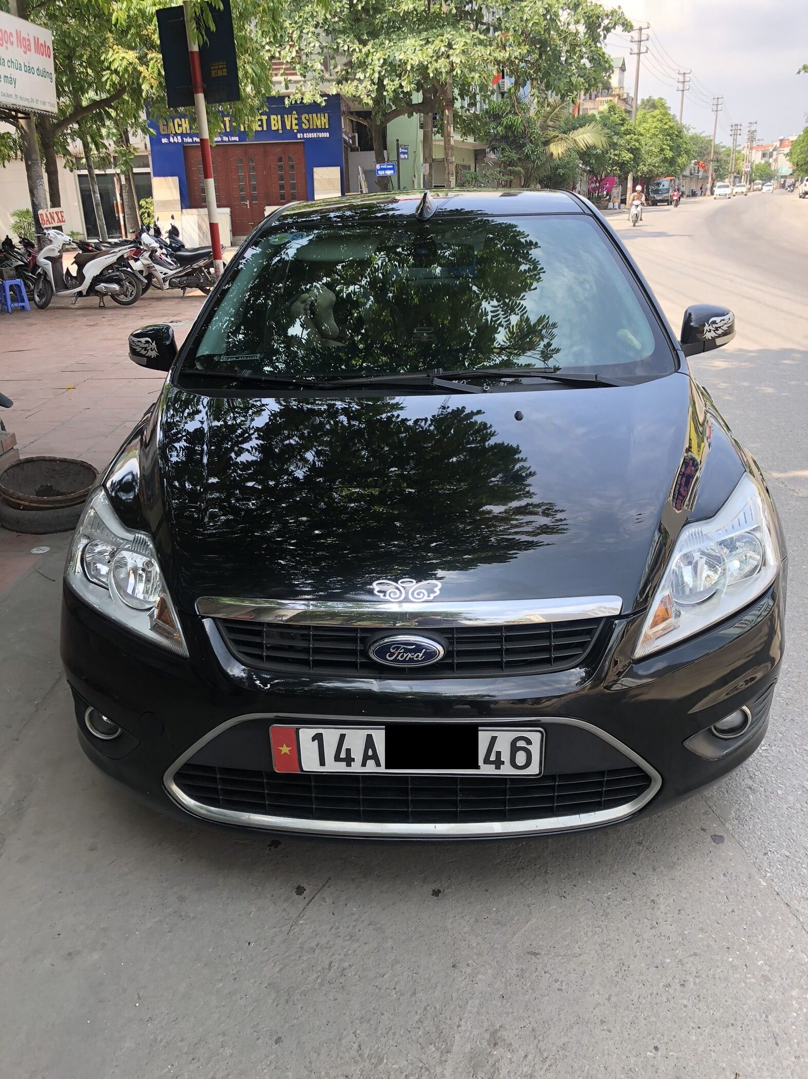 Ford Focus 2011 - Dáng sedan, số tự động