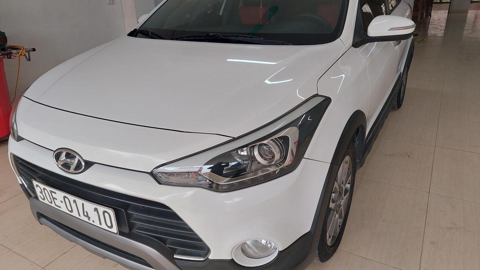 Hyundai i20 2015 - Cần bán lại xe  năm sản xuất 2015