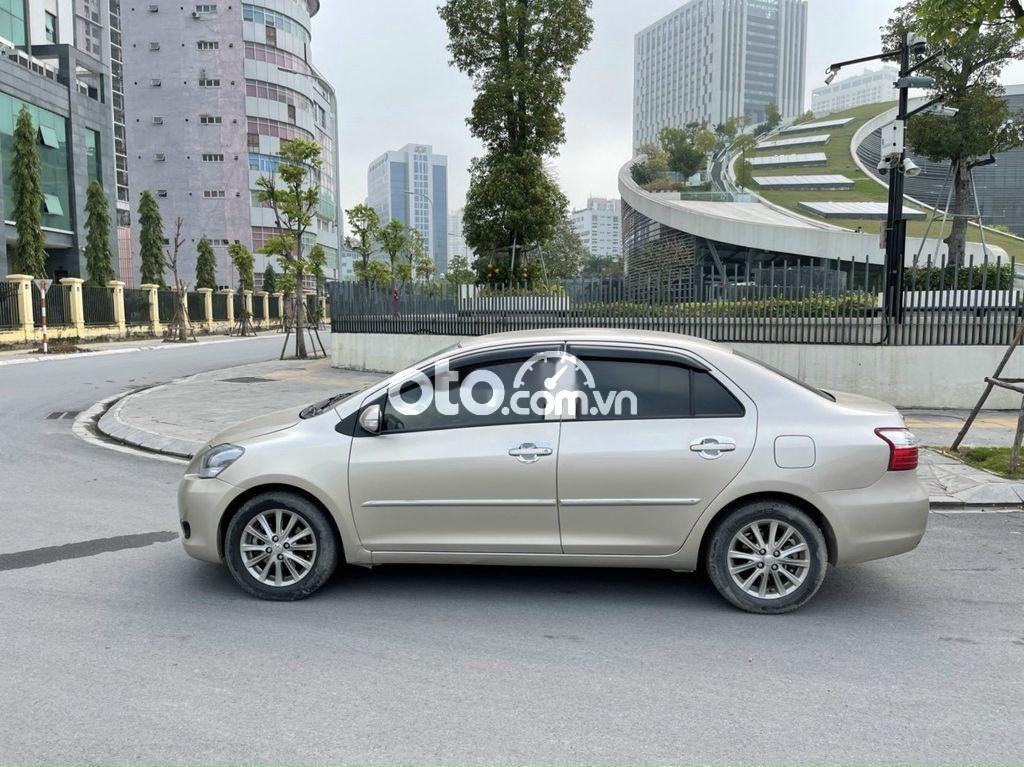 Toyota Vios 2009 - Màu vàng cát, giá rẻ