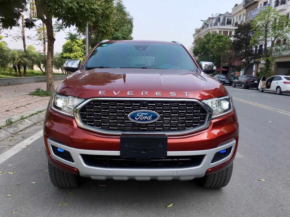 Ford Everest 2021 - Màu đỏ, nhập khẩu nguyên chiếc