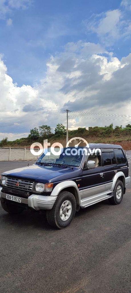 Mitsubishi Pajero 1997 - Màu xanh lam, nhập khẩu