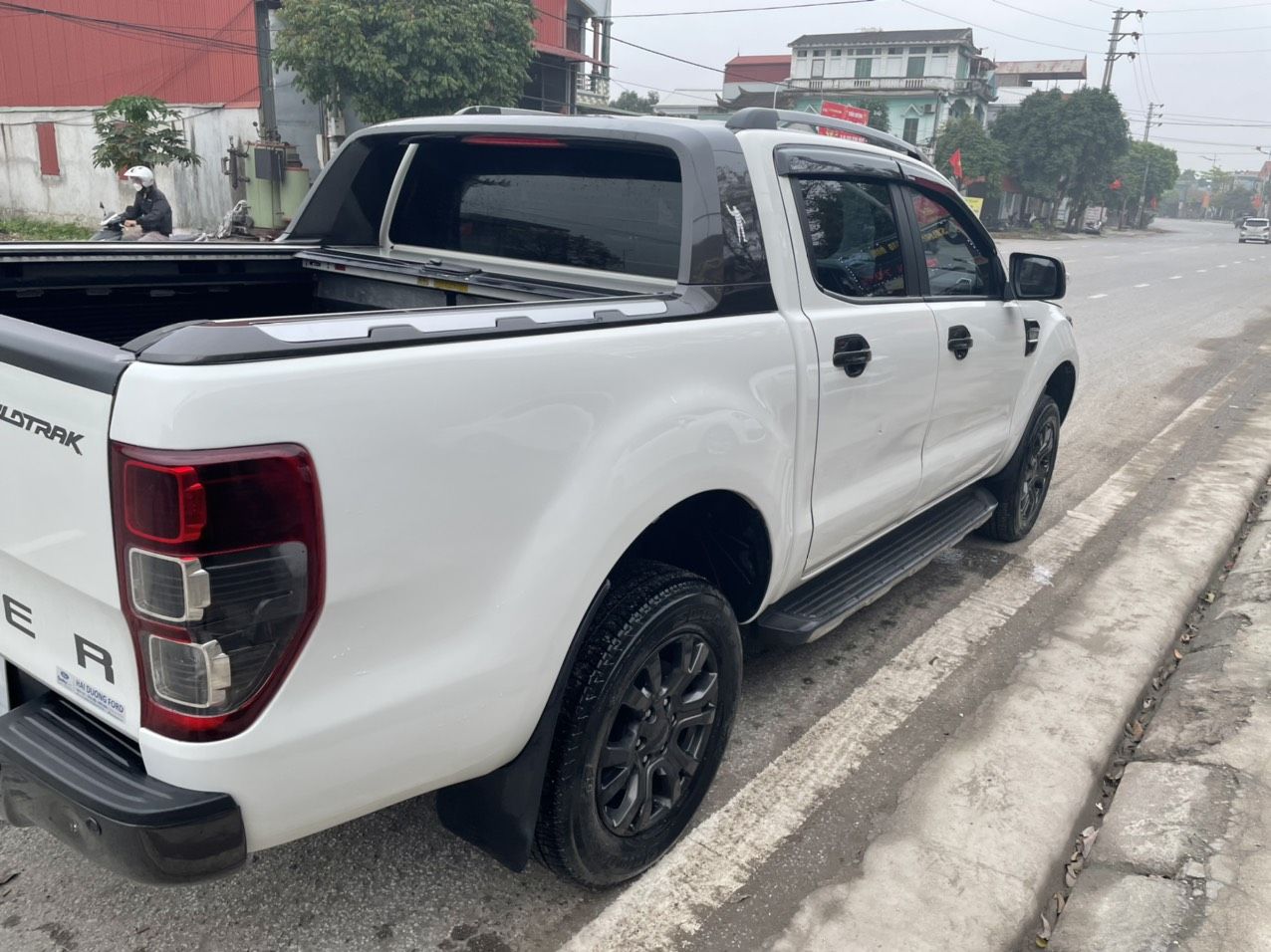 Ford Ranger 2016 - Cần bán lại xe Ford Ranger 3.2 sản xuất năm 2016 giá ưu đãi