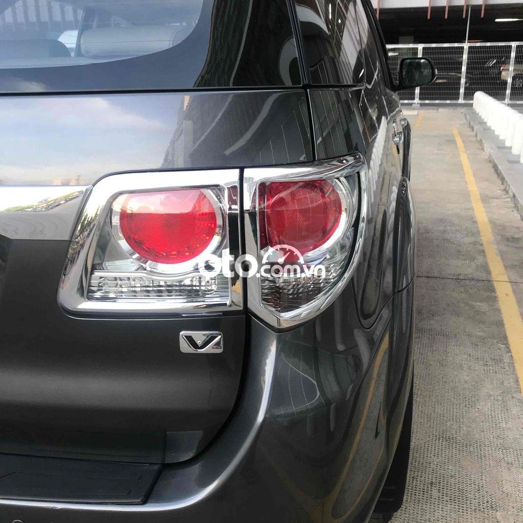 Toyota Fortuner 2012 - xe chất 