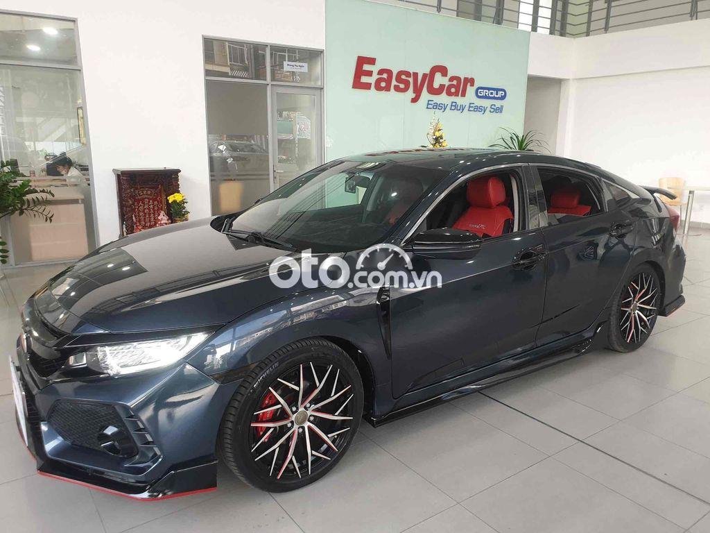 Honda Civic 2017 - Màu xanh lam, nhập khẩu