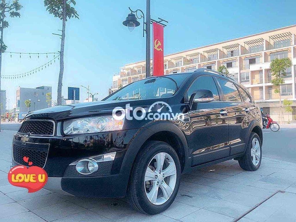 Chevrolet Captiva 2011 - Màu đen