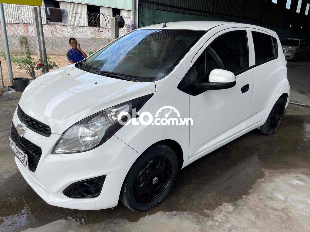 Chevrolet Spark 2016 - Màu trắng, giá cực tốt