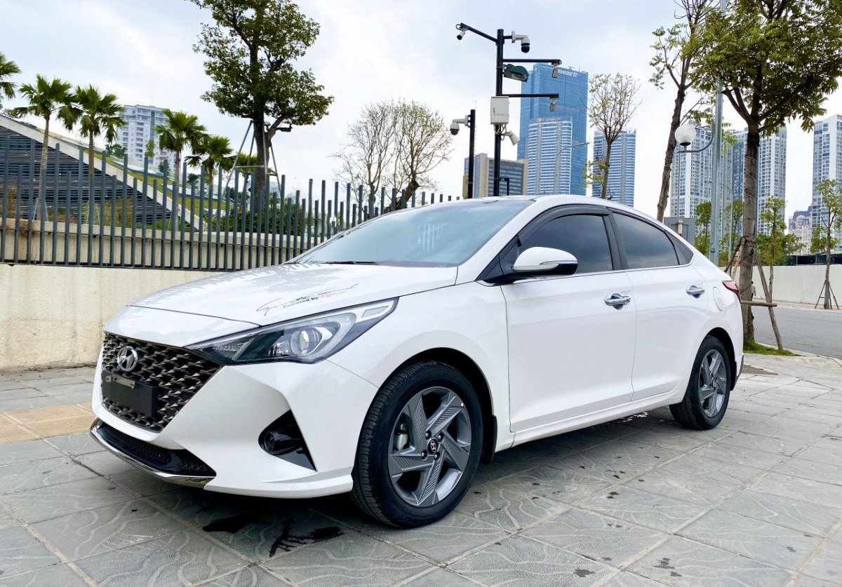 Hyundai Accent 2020 - Màu trắng giá cạnh tranh