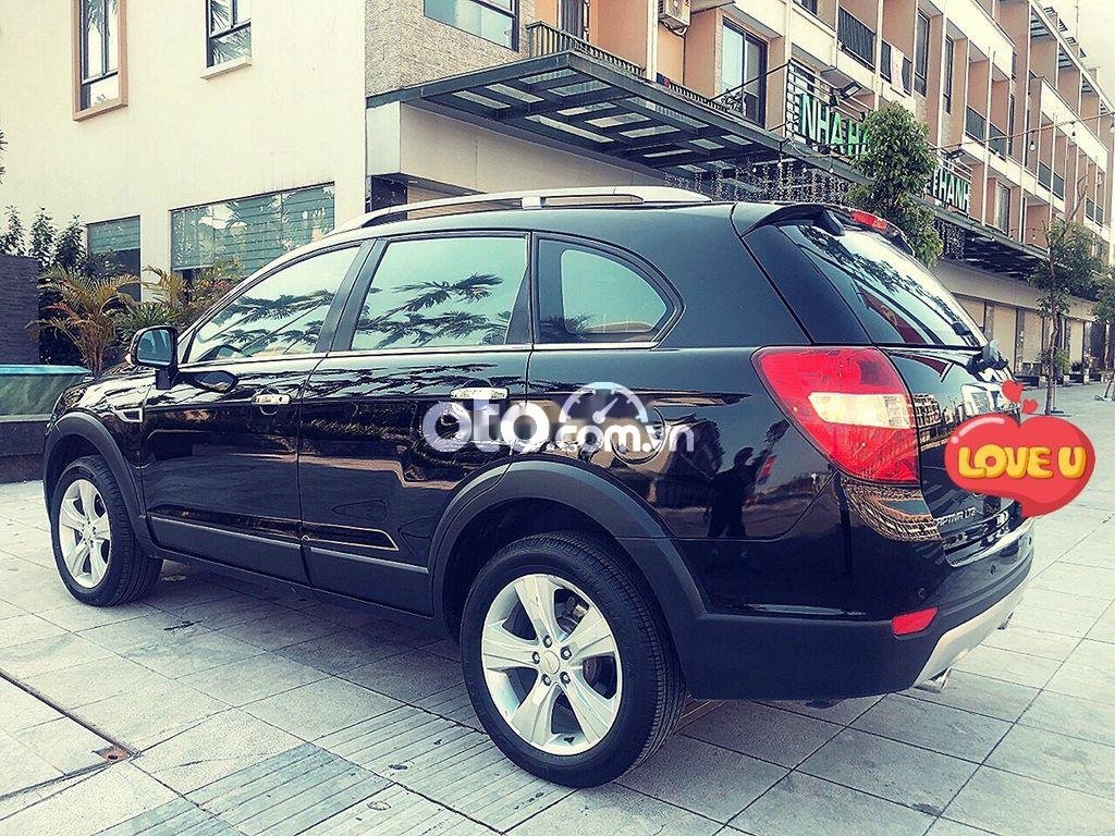 Chevrolet Captiva 2011 - Màu đen chính chủ