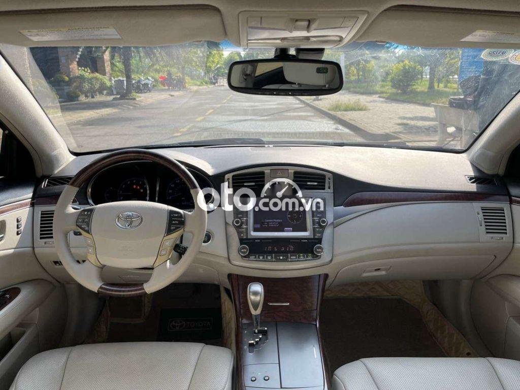 Toyota Avalon 2011 - Màu đen, nhập khẩu