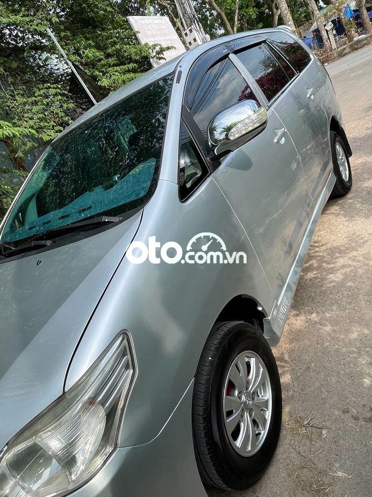 Toyota Innova 2006 - Xe gia đình ít chạy, cần bán giá 185 tr