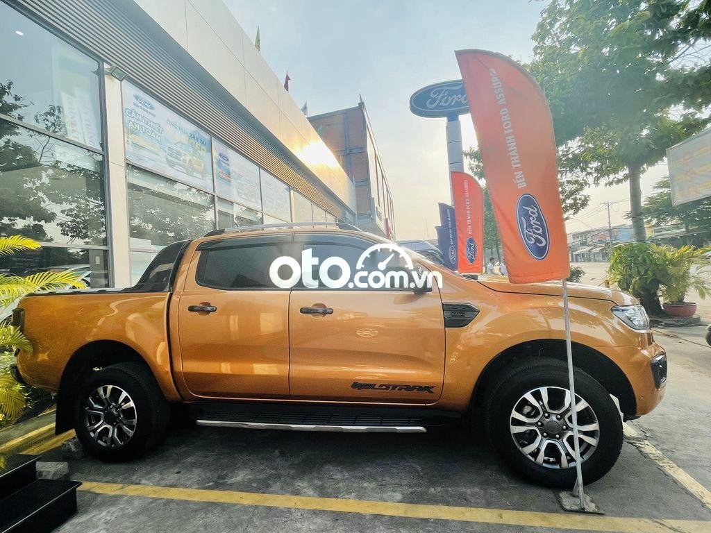 Ford Ranger 2018 - Màu nâu, nhập khẩu nguyên chiếc