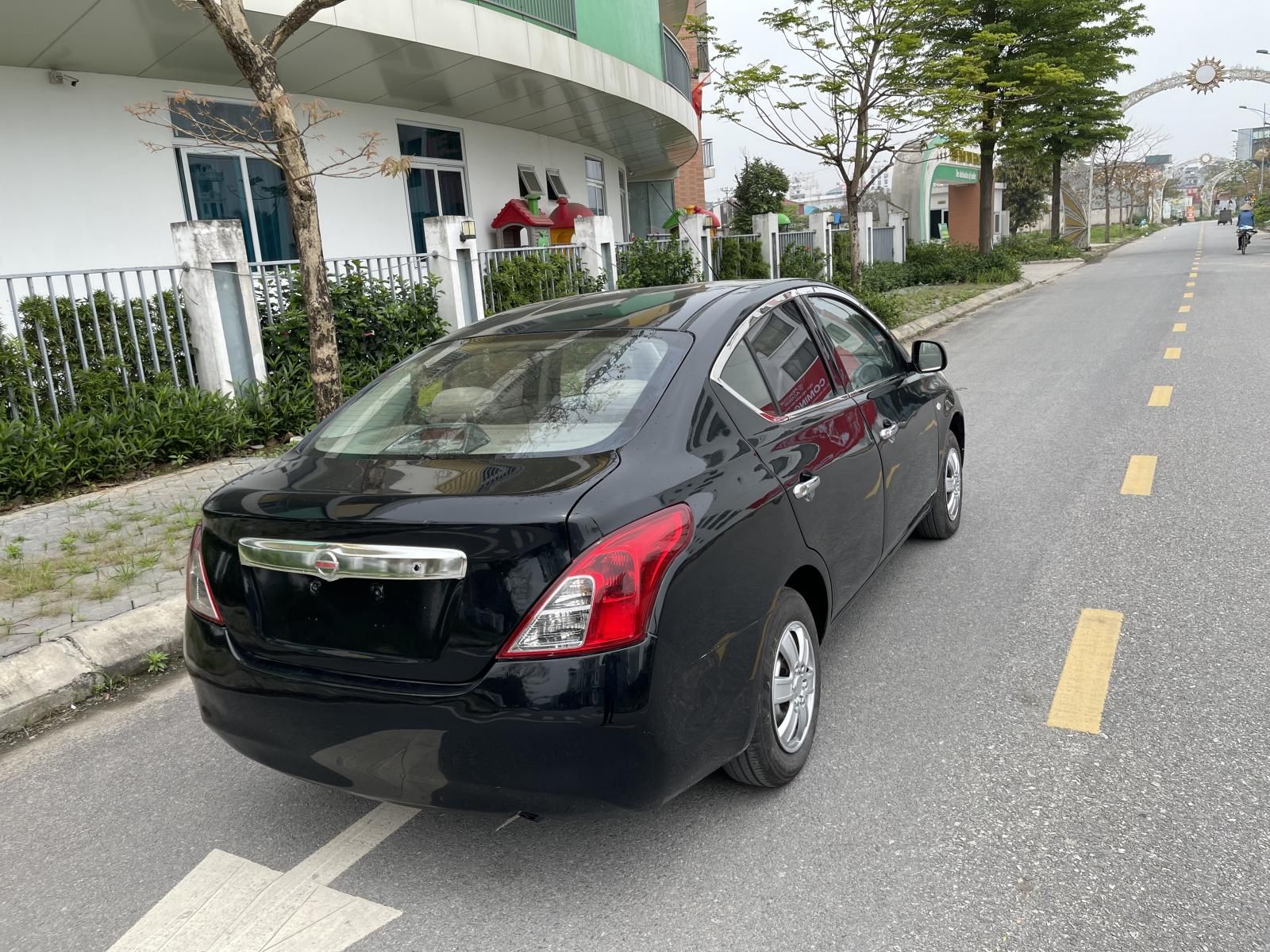 Nissan Sunny 2015 - Xe nguyên bản