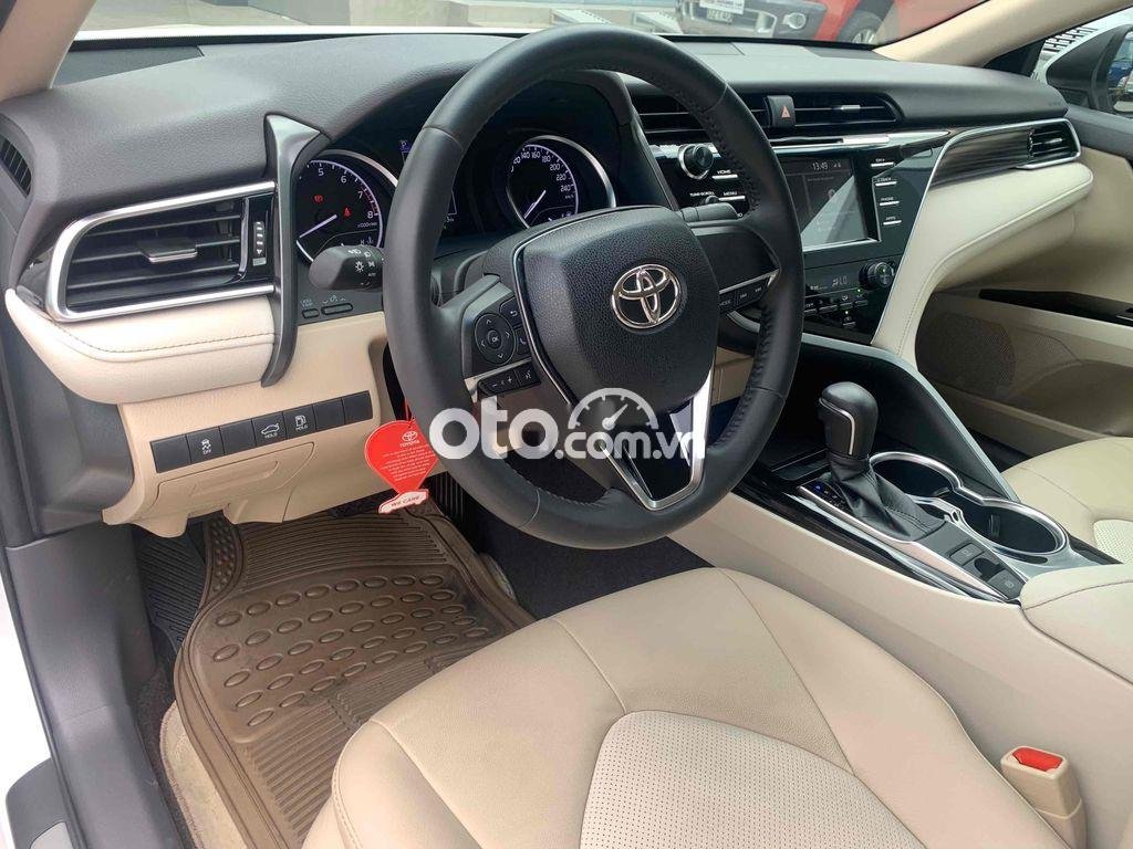 Toyota Camry 2020 - Nhập khẩu giá ưu đãi