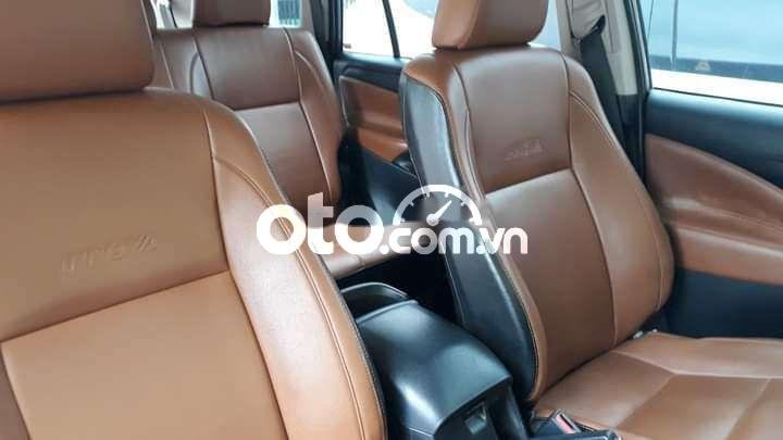 Toyota Innova 2018 - Màu xám, giá 580tr