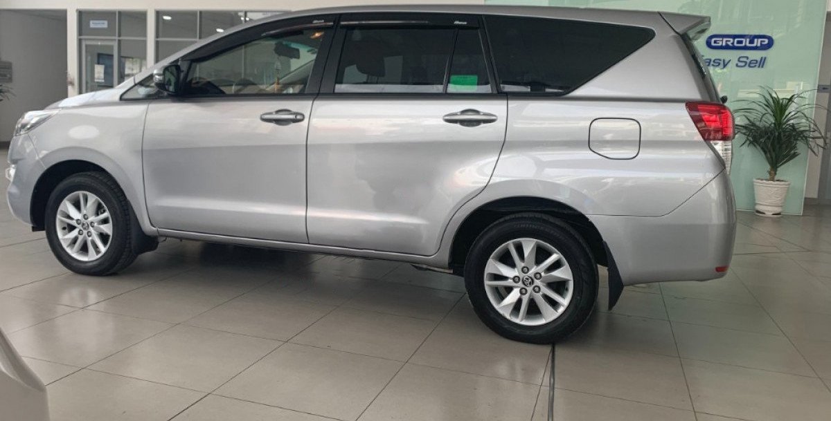 Toyota Innova 2019 - Màu bạc, 629 triệu