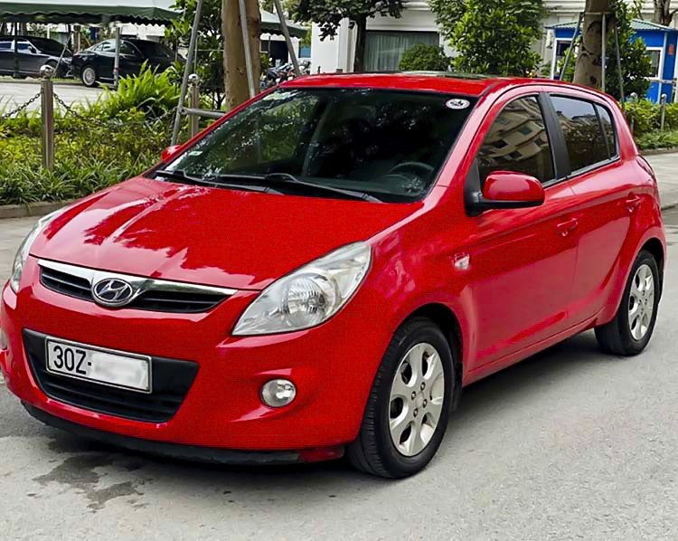 Hyundai i20 2009 - Màu đỏ, xe nhập