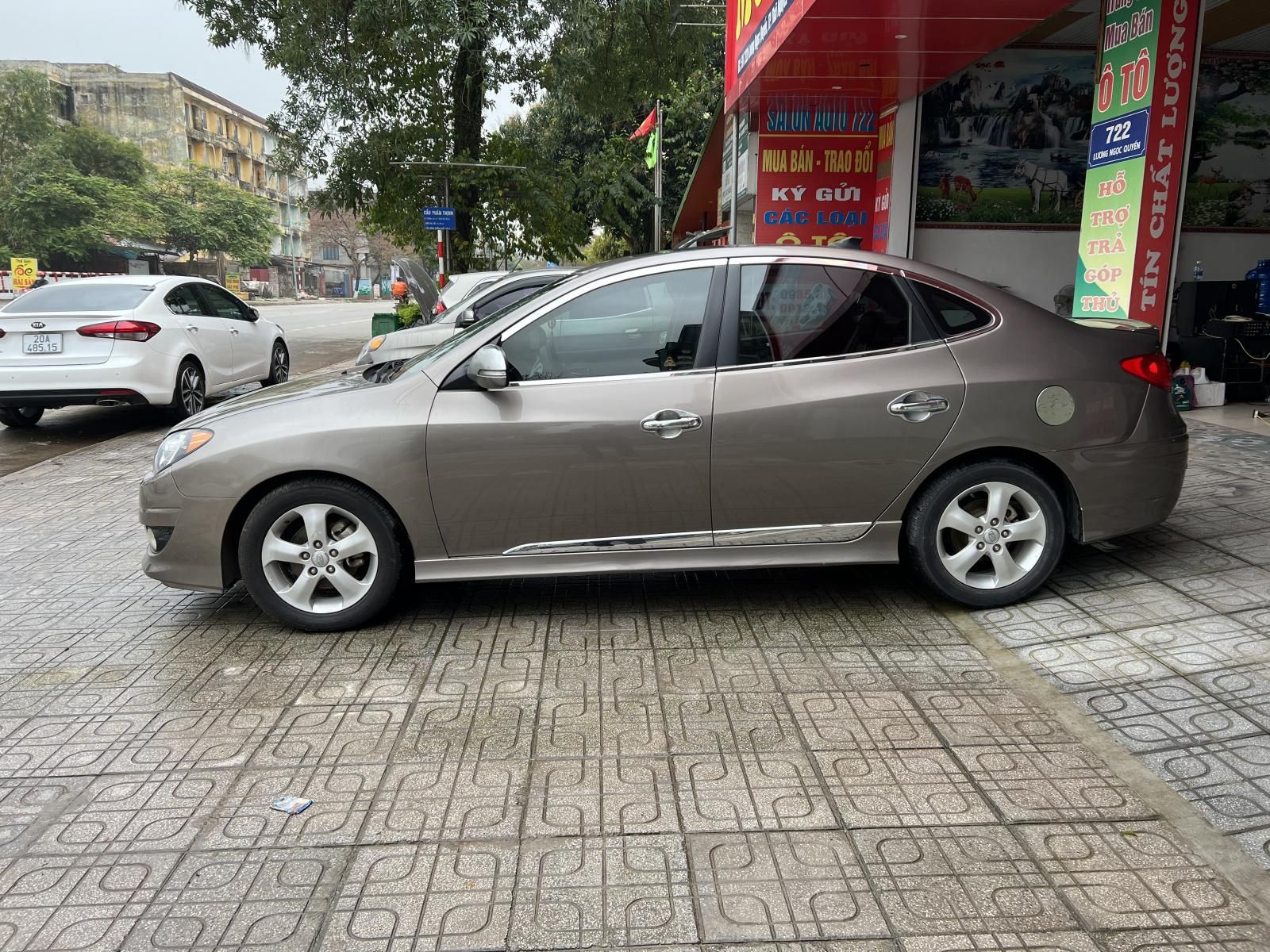 Hyundai Avante 2012 - Một chủ, còn rất mới