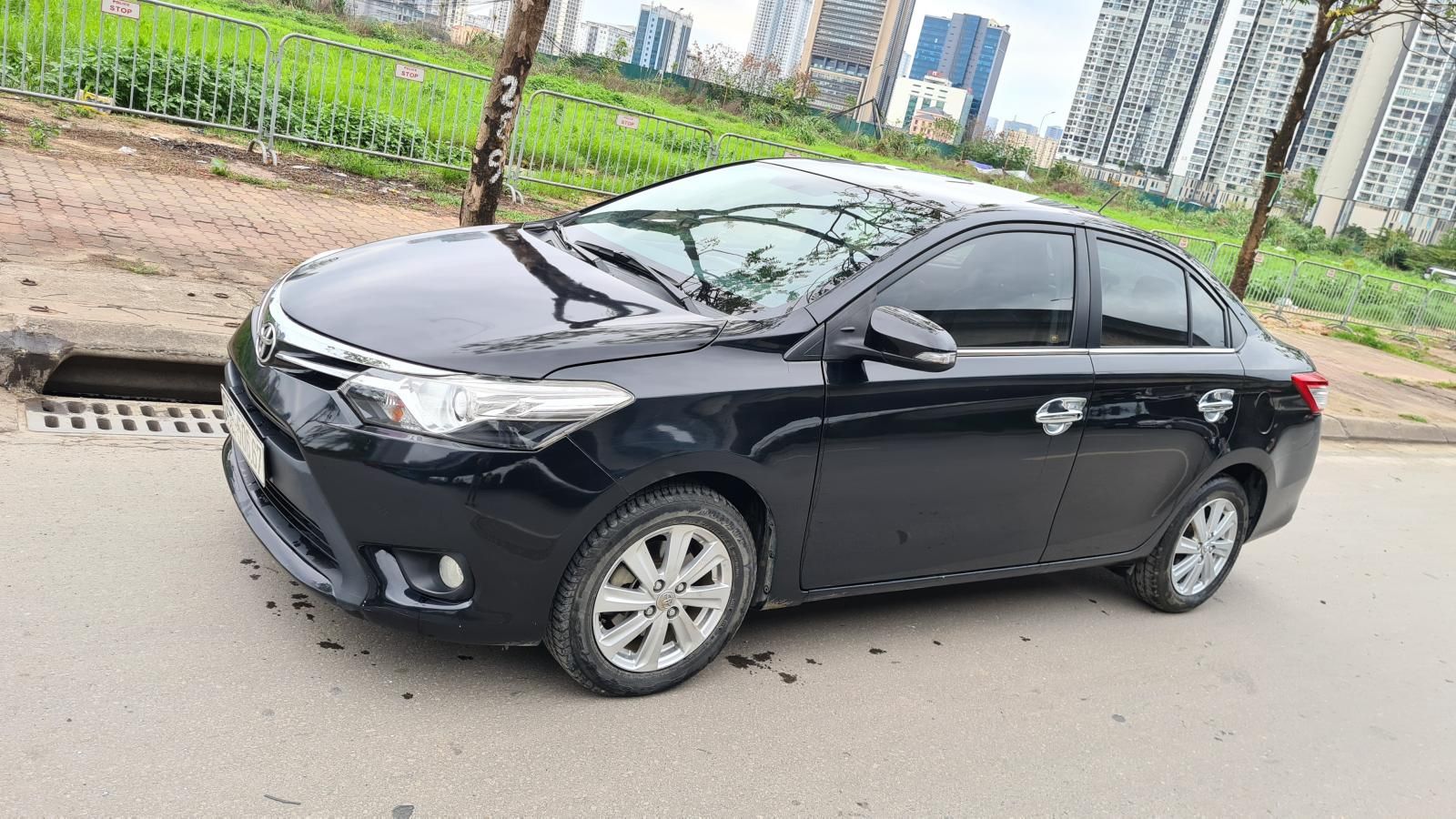 Toyota Vios 2014 - Xe gia đình, giá chỉ 390tr