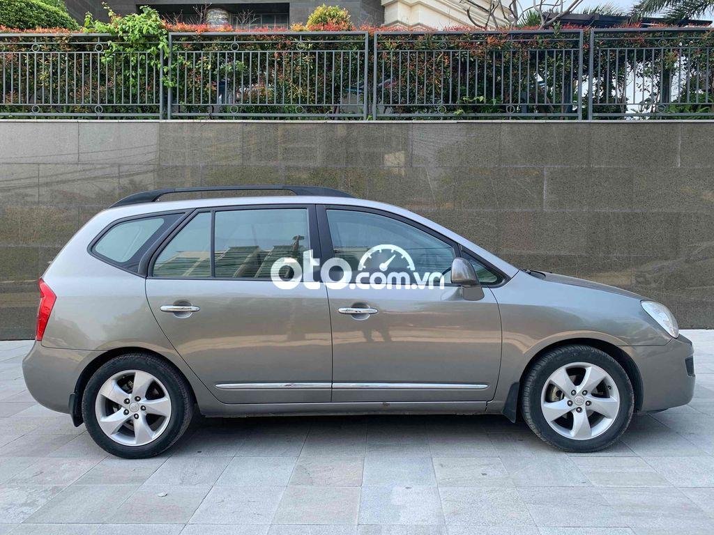 Kia Carens 2009 - Màu xám số tự động giá cạnh tranh