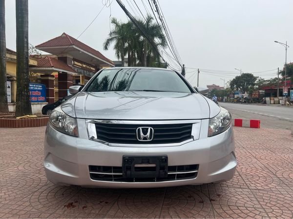 Honda Accord 2008 - Màu bạc