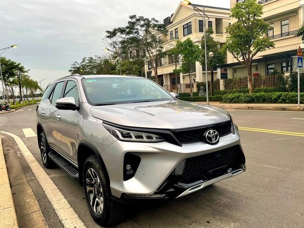 Toyota Fortuner 2021 - Xe giá thấp