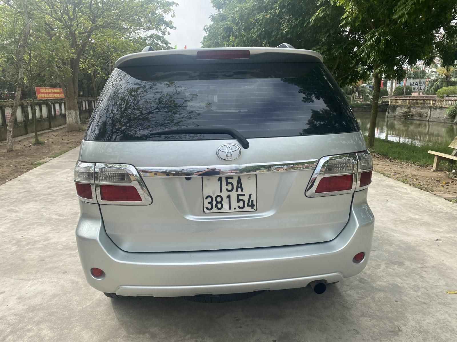 Toyota Fortuner 2009 - Xe đẹp long lanh, xem xe các bác ưng ngay