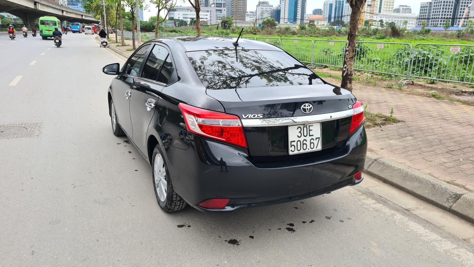 Toyota Vios 2014 - Xe gia đình, giá chỉ 390tr