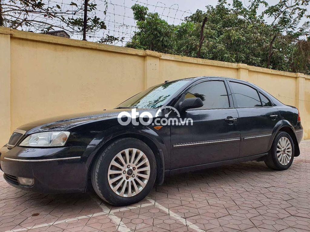 Ford Mondeo 2004 - Màu đen